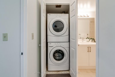 325 Webb Mississauga,ON L5B 3Z9 — Photo 14