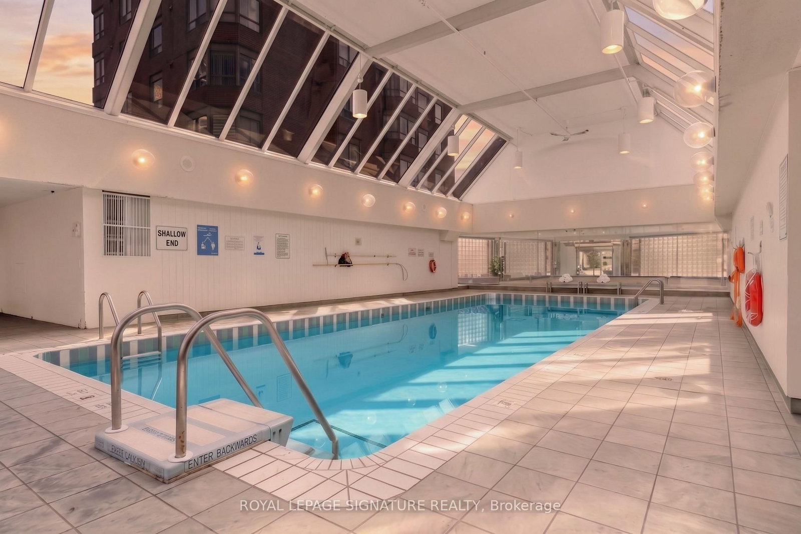 325 Webb Mississauga,ON L5B 3Z9 — Photo 17