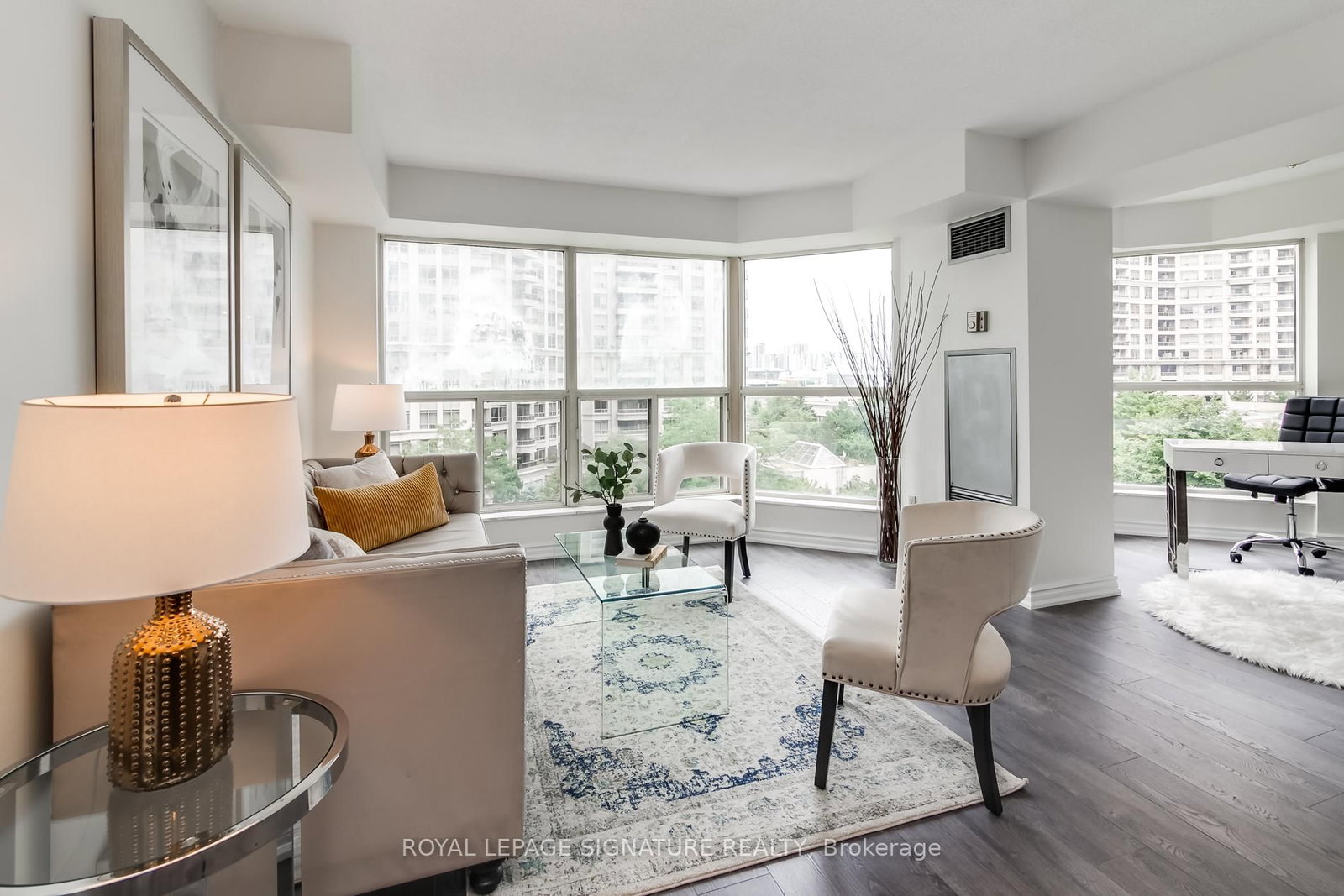 325 Webb Mississauga,ON L5B 3Z9 — Photo 6