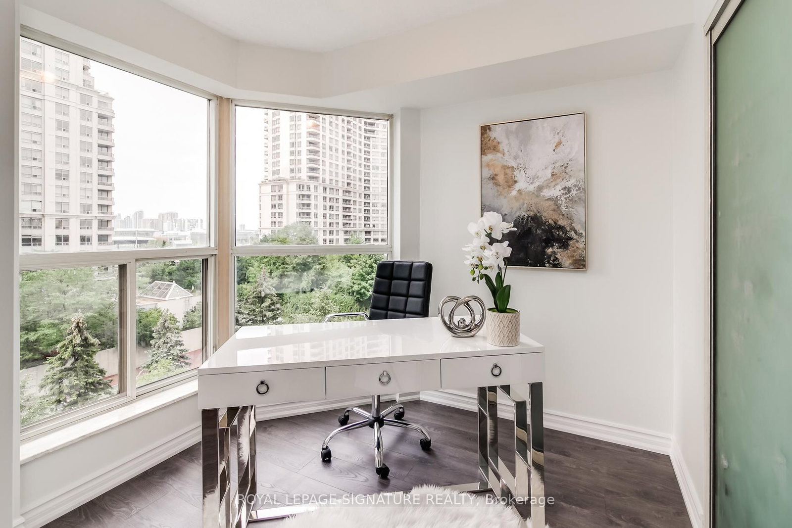 325 Webb Mississauga,ON L5B 3Z9 — Photo 8