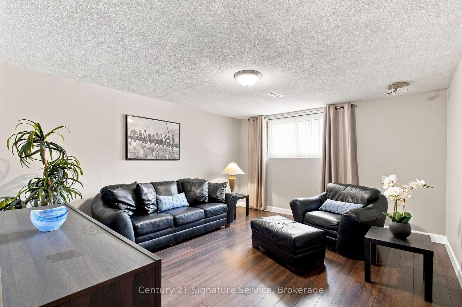 524 Silverthorn Avenue • Toronto, ON photo 19