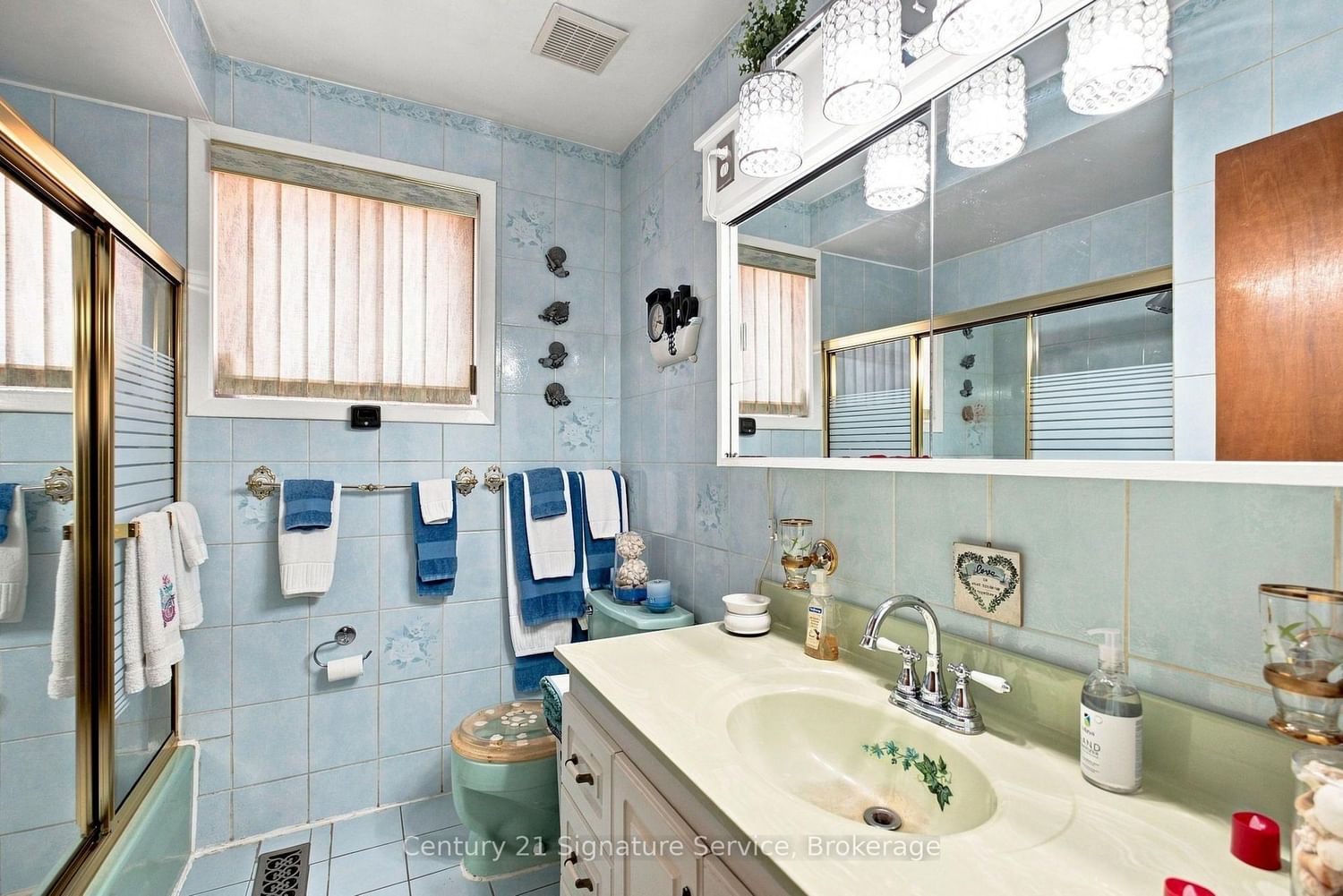 524 Silverthorn Avenue • Toronto, ON photo 26