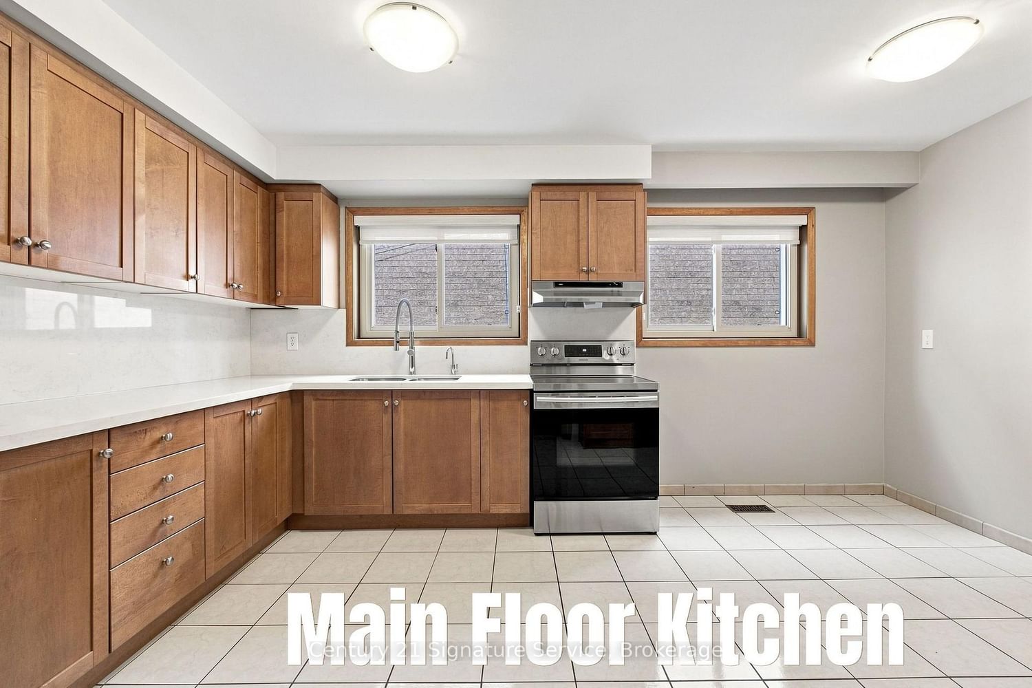 524 Silverthorn Avenue • Toronto, ON photo 6