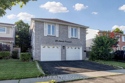 29 Mikado Crescent N
