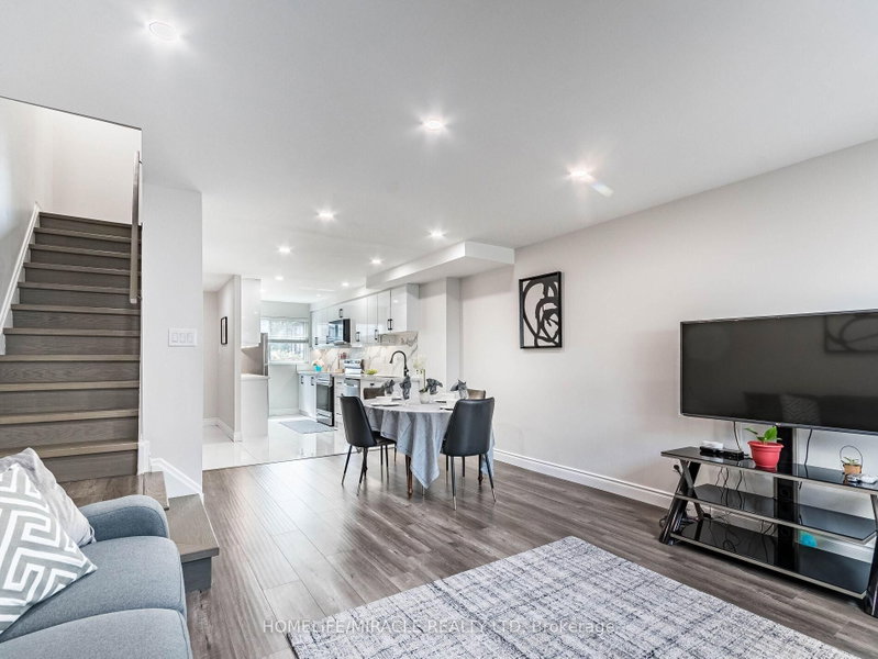 124 - 180 Mississauga Valley Boulevard