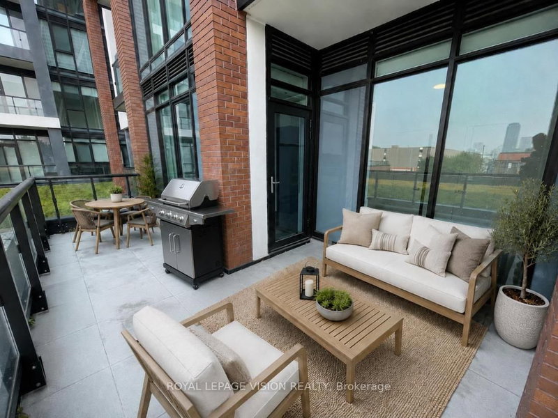 244 - 858 Dupont Street