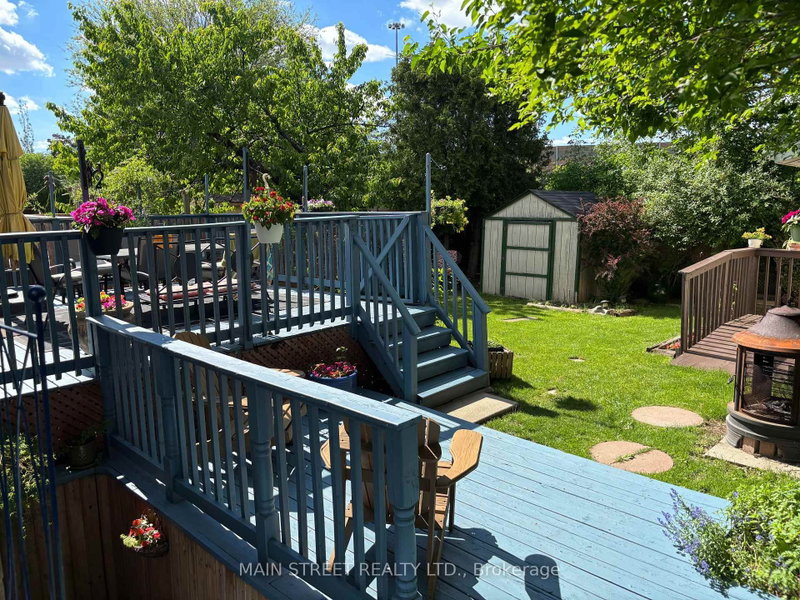14 Westhampton Drive