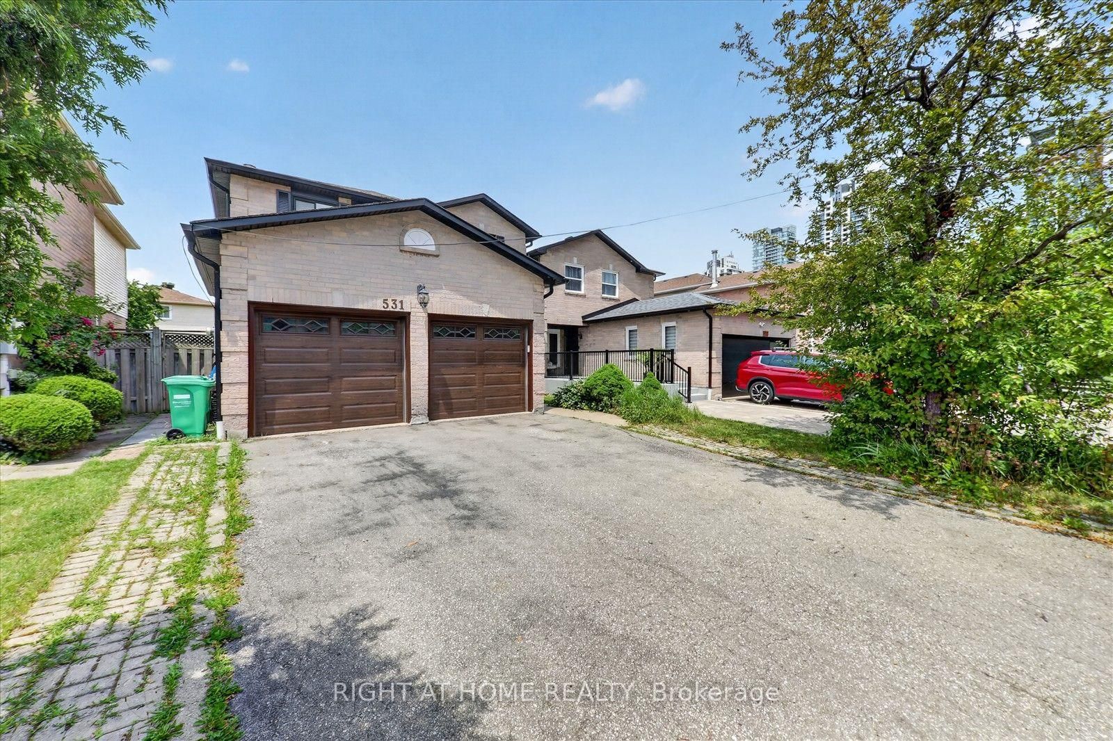 Listing Image 3