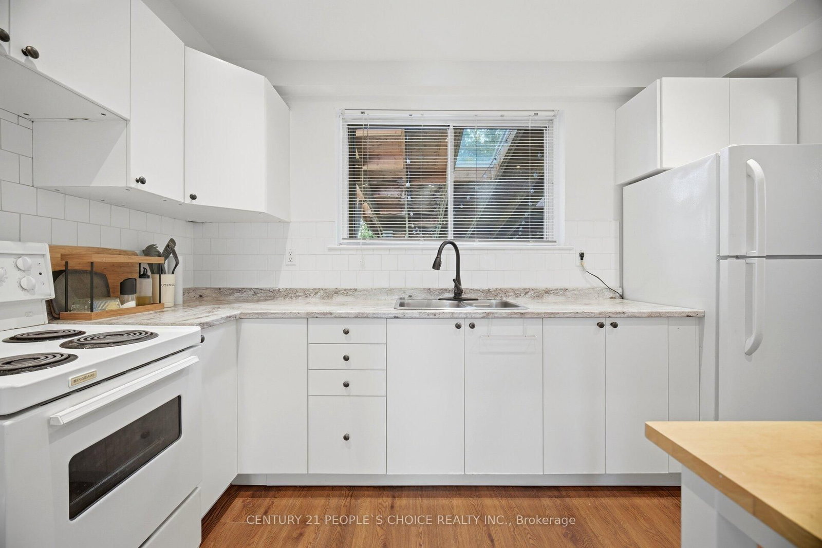 4 Furness Crescent • Toronto, ON photo 12