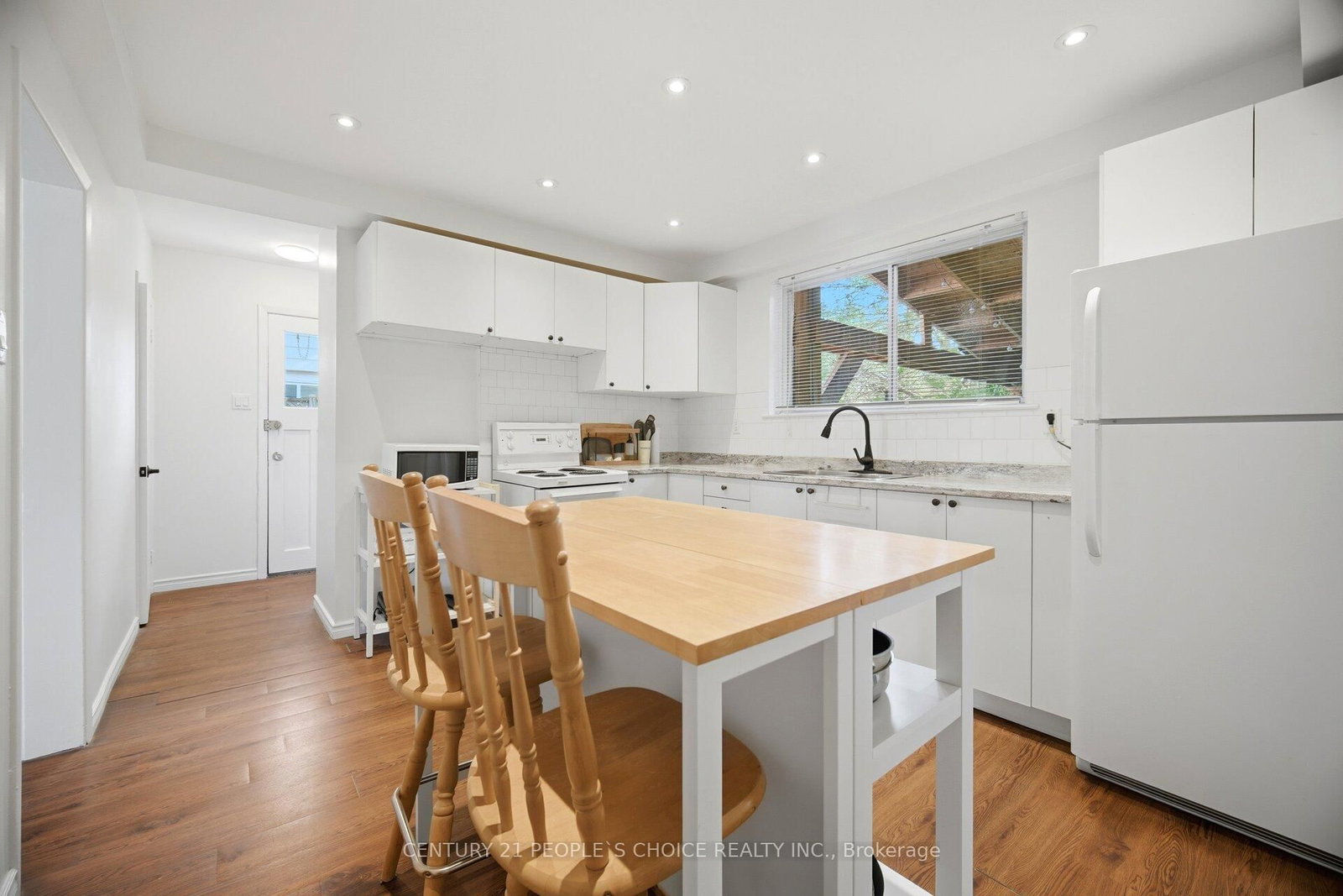 4 Furness Crescent • Toronto, ON photo 14