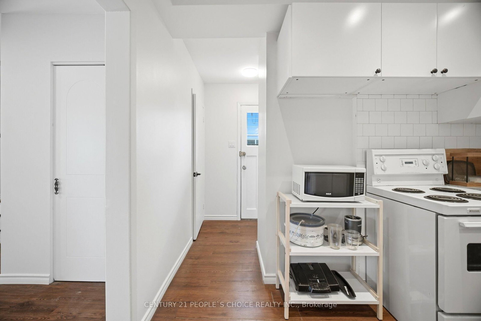 4 Furness Crescent • Toronto, ON photo 15