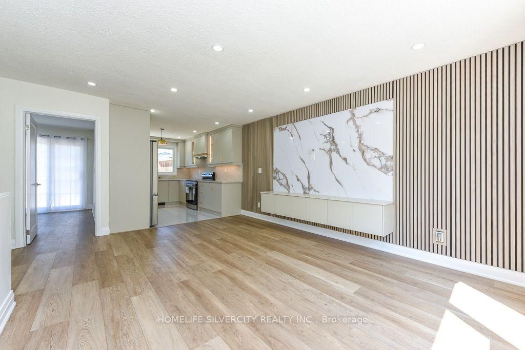3315 Dwiggin Avenue • Mississauga, ON photo 17