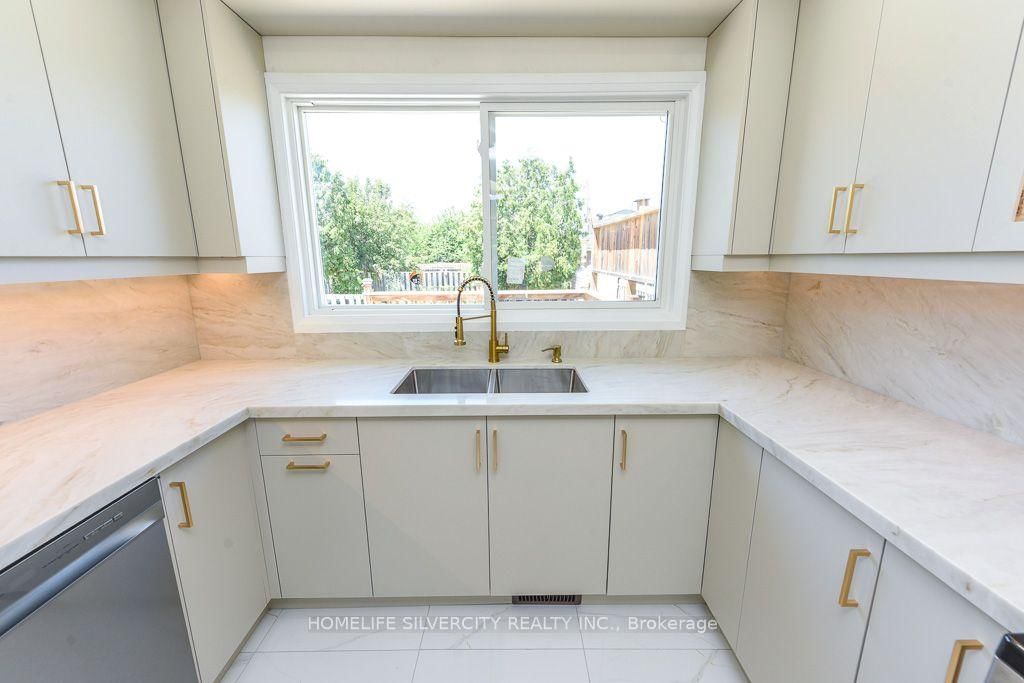 3315 Dwiggin Avenue • Mississauga, ON photo 21