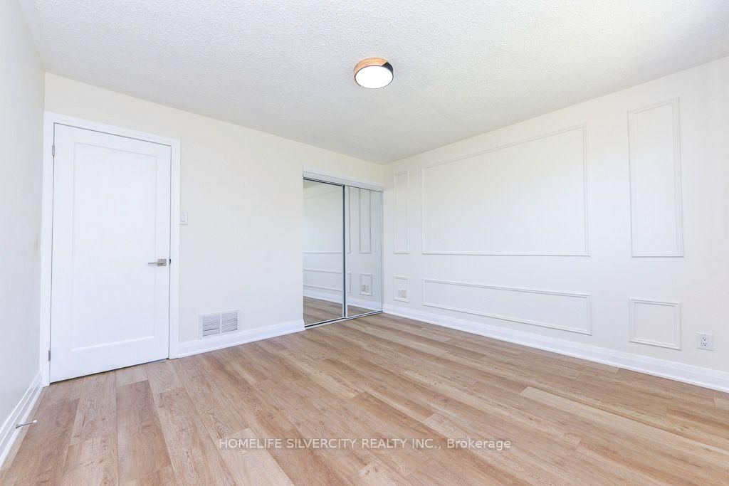 3315 Dwiggin Avenue • Mississauga, ON photo 31