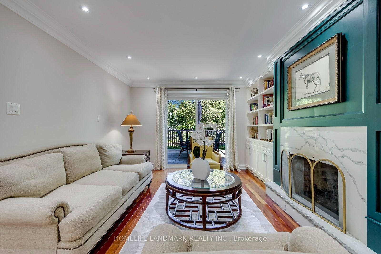 2935 Kingsway Drive • Oakville, ON photo 13