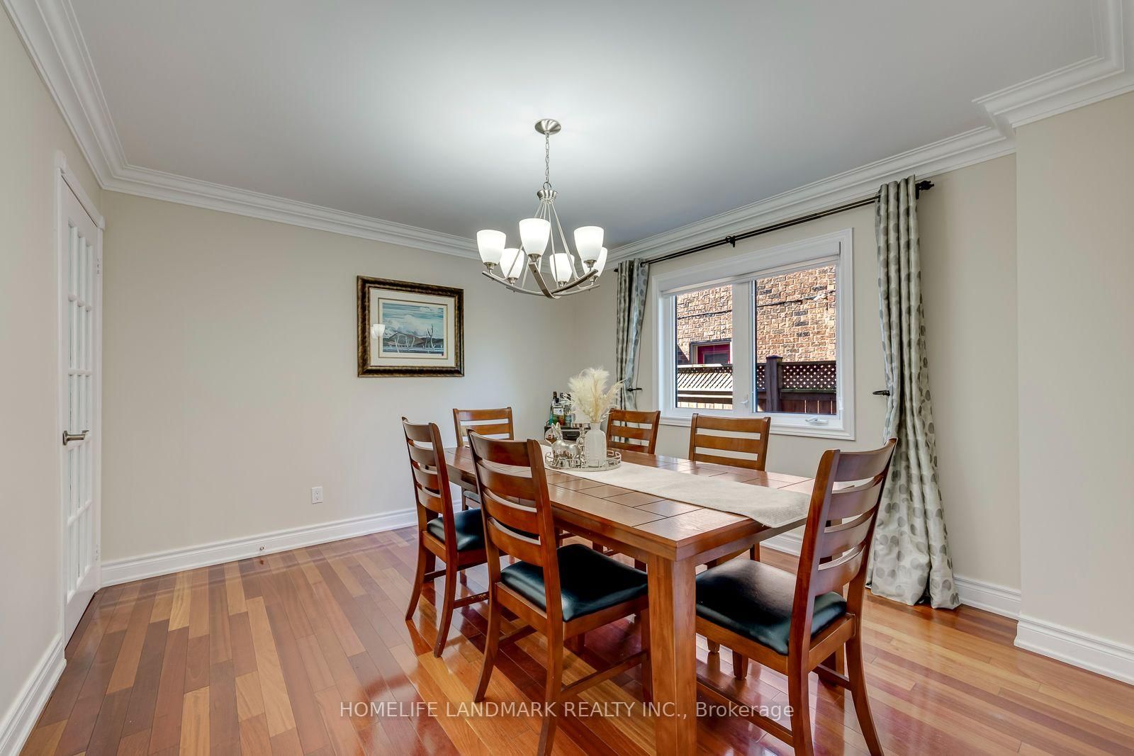 2935 Kingsway Drive • Oakville, ON photo 16