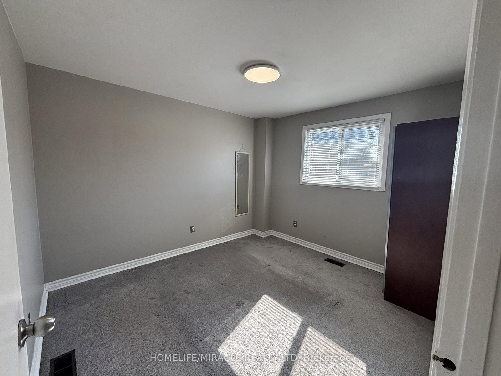 219 Mcmurchy Brampton,ON L6Y 1Z2 — Photo 18
