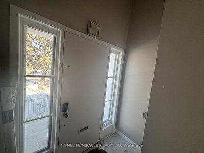 219 Mcmurchy Brampton,ON L6Y 1Z2 — Photo 2