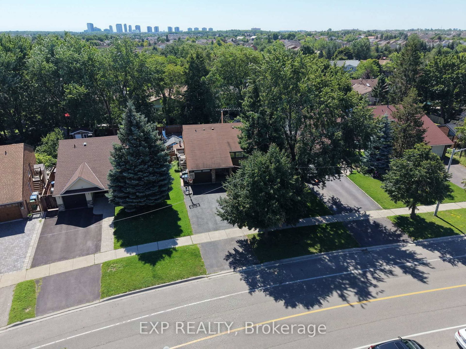 2832 Windwood Drive • Mississauga, ON photo 25