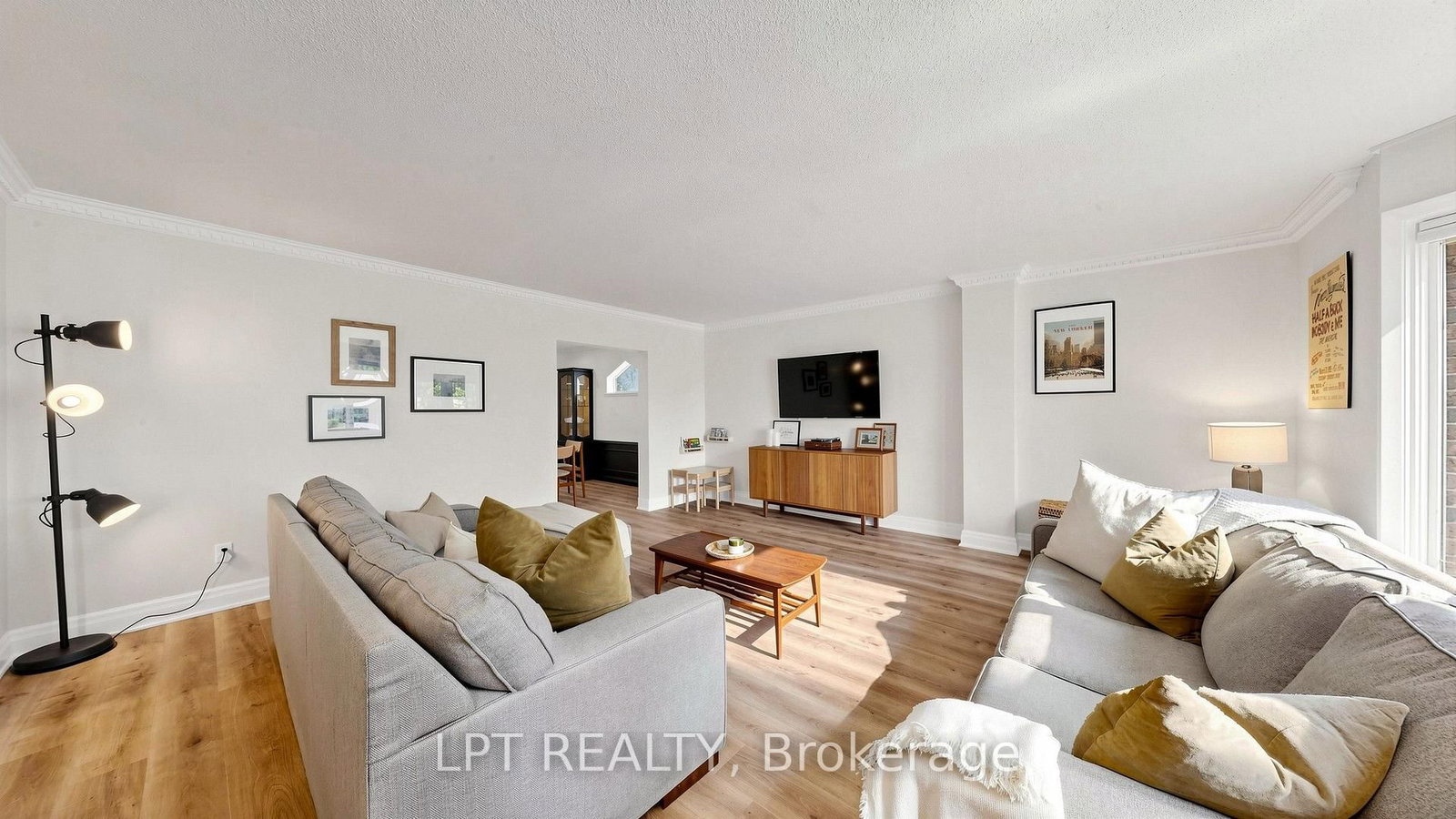 70 Roberts Crescent • Brampton, ON photo 11