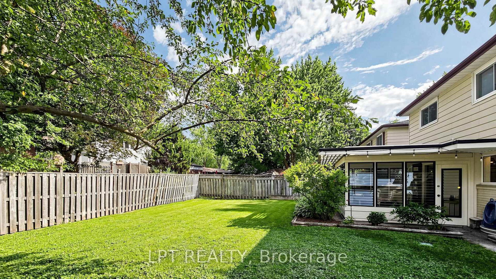 70 Roberts Crescent • Brampton, ON photo 25