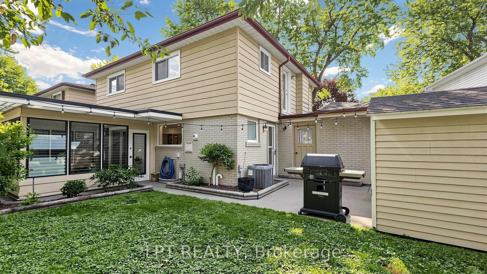 70 Roberts Crescent • Brampton, ON photo 27