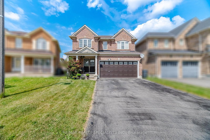 32 Magnificent Court