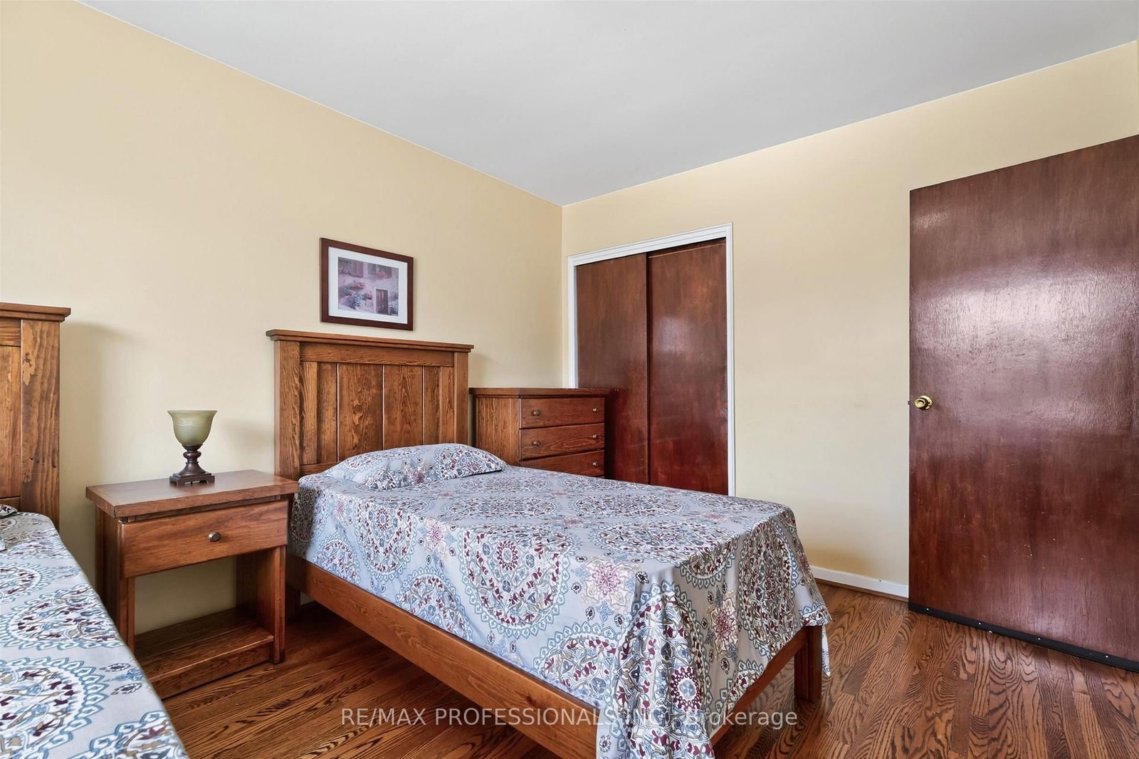 50 Waniska Avenue • Toronto, ON photo 17