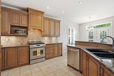 3256 Raspberry Bush Oakville,ON L6J 7P8 — Photo 12