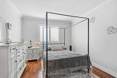 3256 Raspberry Bush Oakville,ON L6J 7P8 — Photo 30