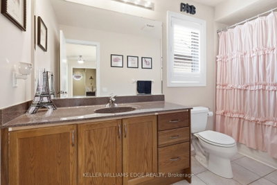 3256 Raspberry Bush Oakville,ON L6J 7P8 — Photo 32