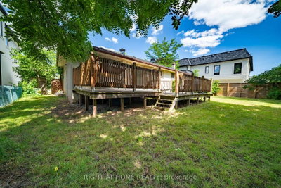 398 Tennyson Oakville,ON L6L 3Z1 — Photo 10
