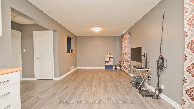 38 Medici Brampton,ON L6S 3C6 — Photo 25