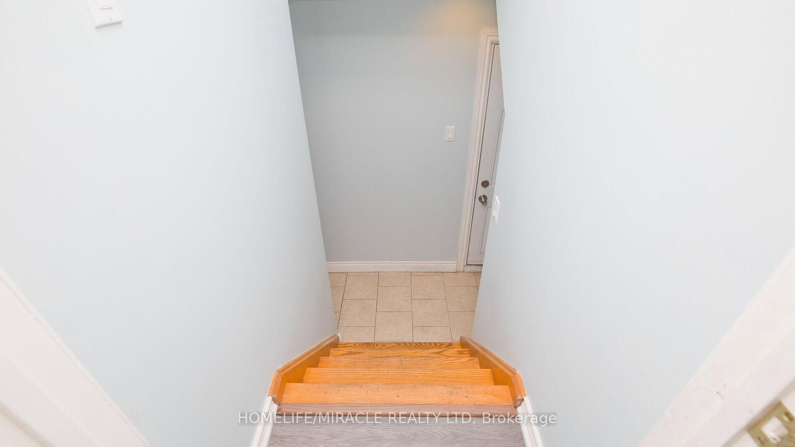 Listing Image 33