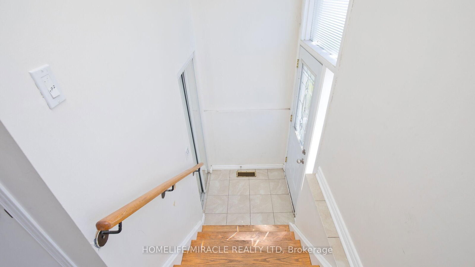 38 Medici Place • Brampton, ON photo 7
