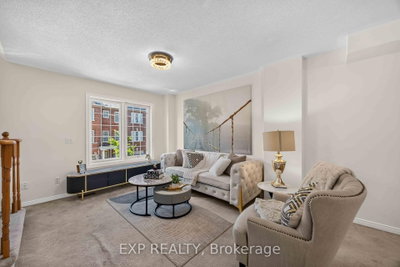 5 Garden Park Lane • Brampton, ON photo 9