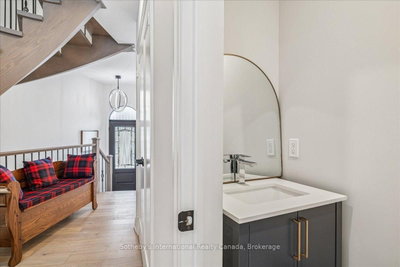 10 Southwind Terrace • Oakville, ON photo 8