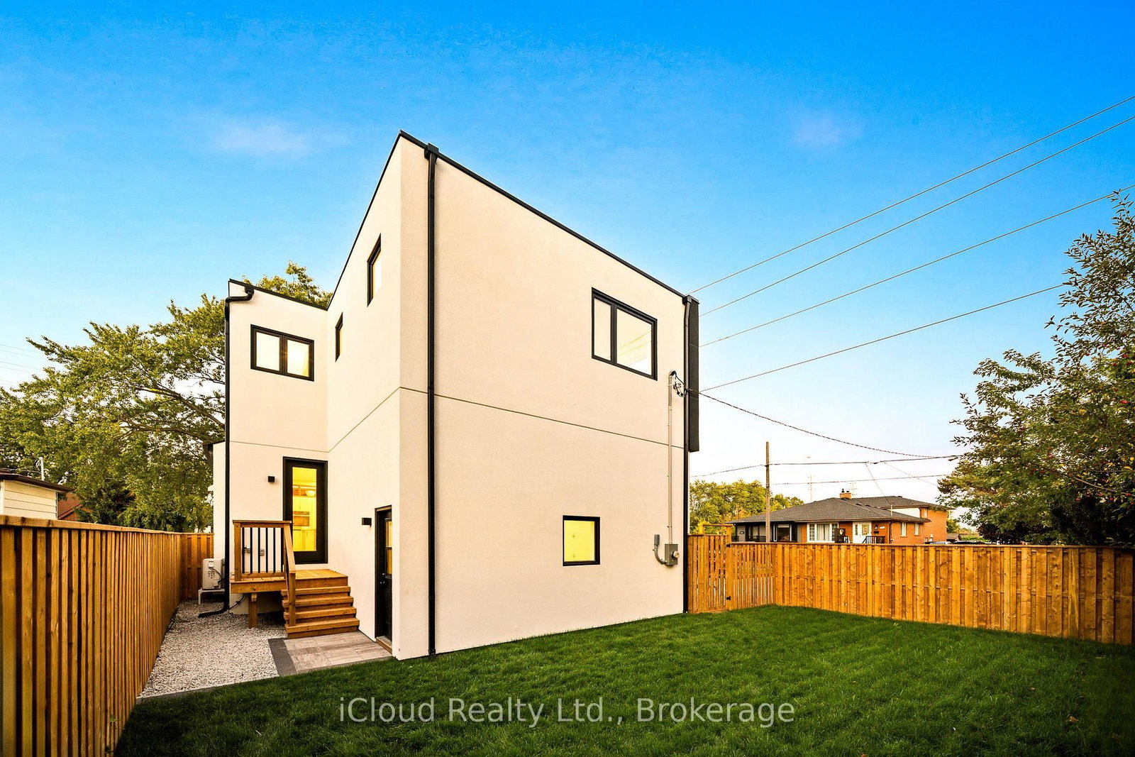1140 Ogden Mississauga,ON L5E 2G9 — Photo 42