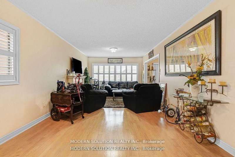 552 Wildgrass Mississauga,ON L5B 4H7 — Photo 8