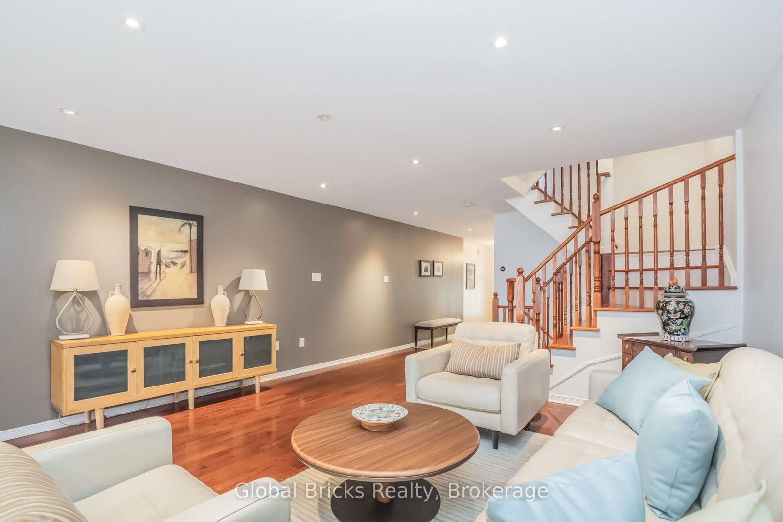 585 Candlestick Circle • Mississauga, ON photo 12