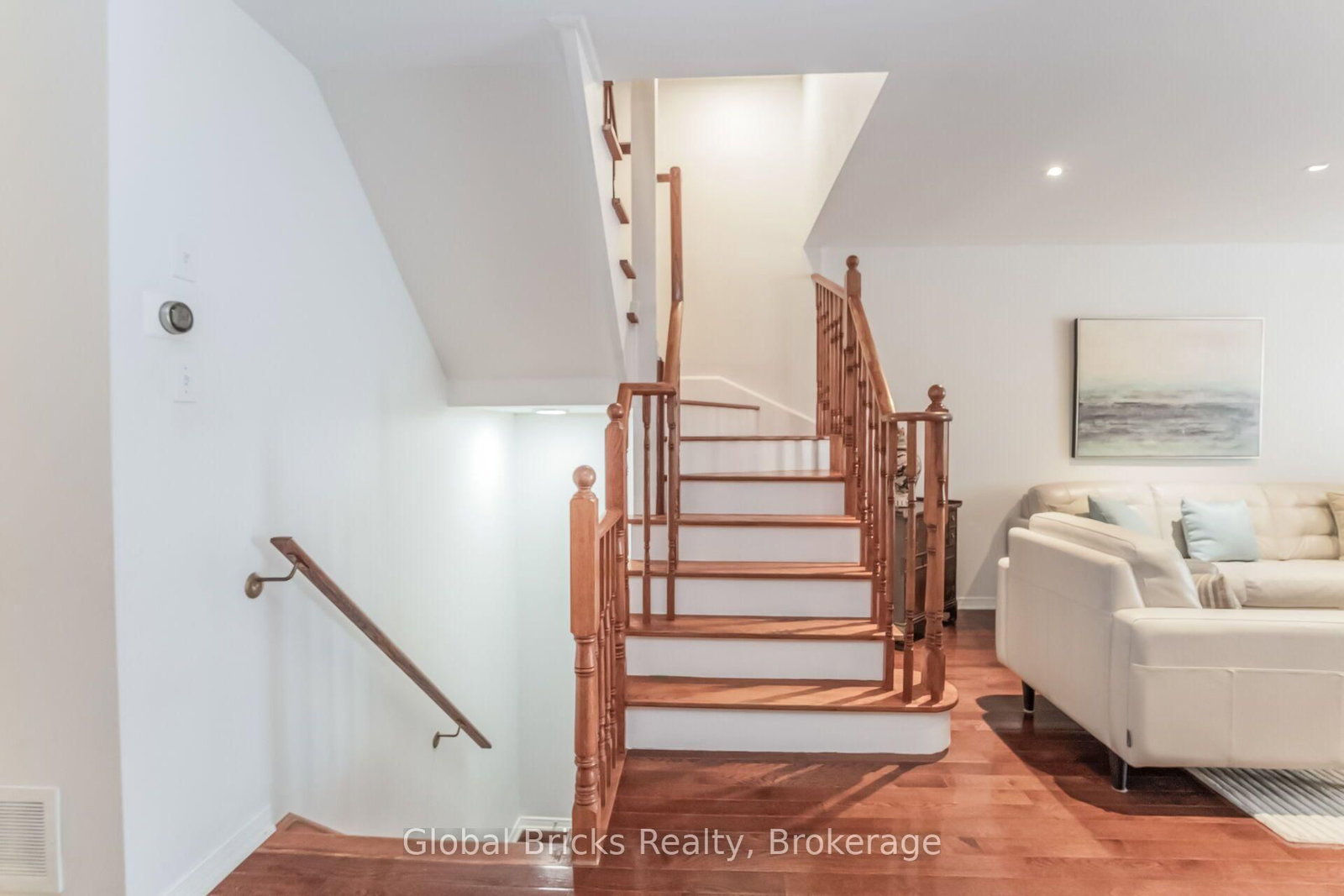 585 Candlestick Circle • Mississauga, ON photo 18