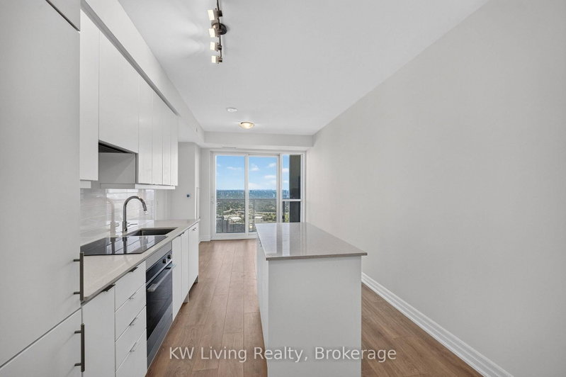 3502 - 30 Elm Drive W
