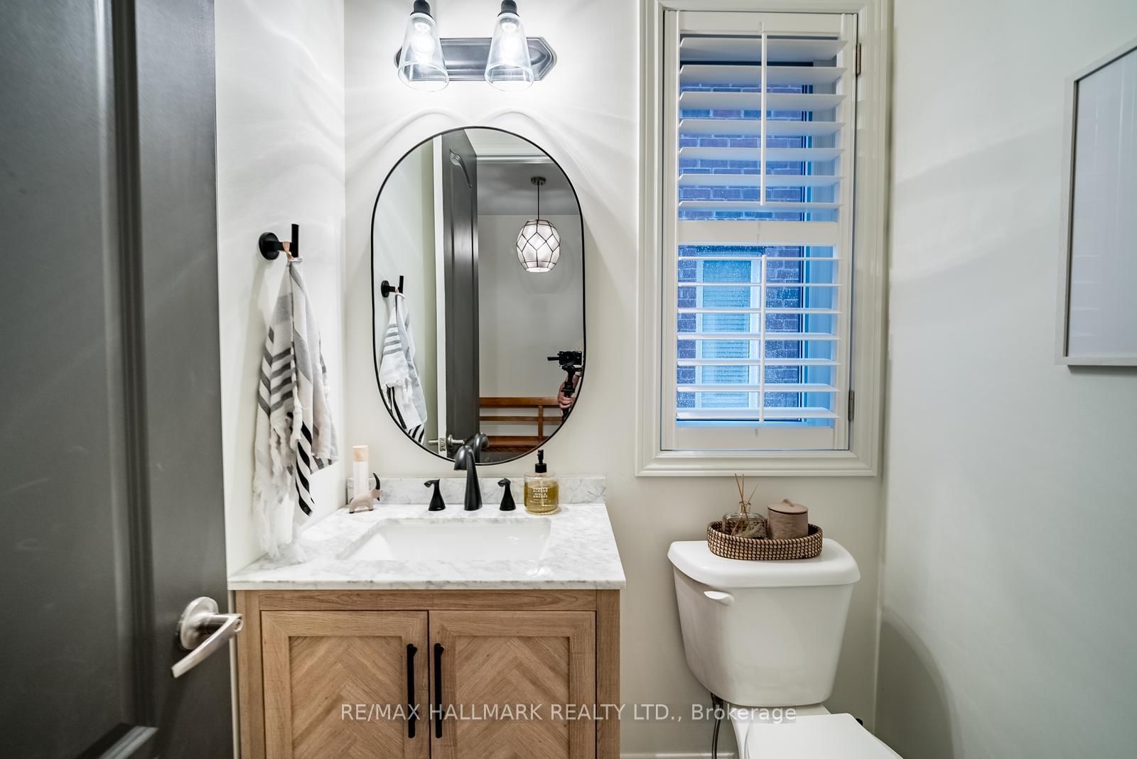 124 Bonnie Braes Drive • Brampton, ON photo 16