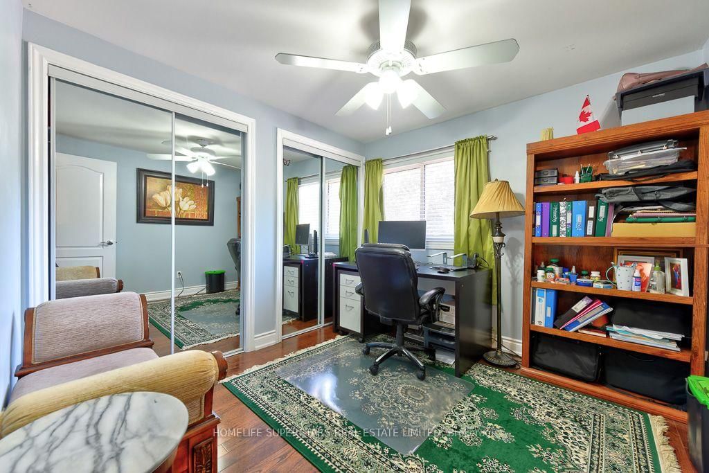 868 Kowal Dr, Mississauga, view 19