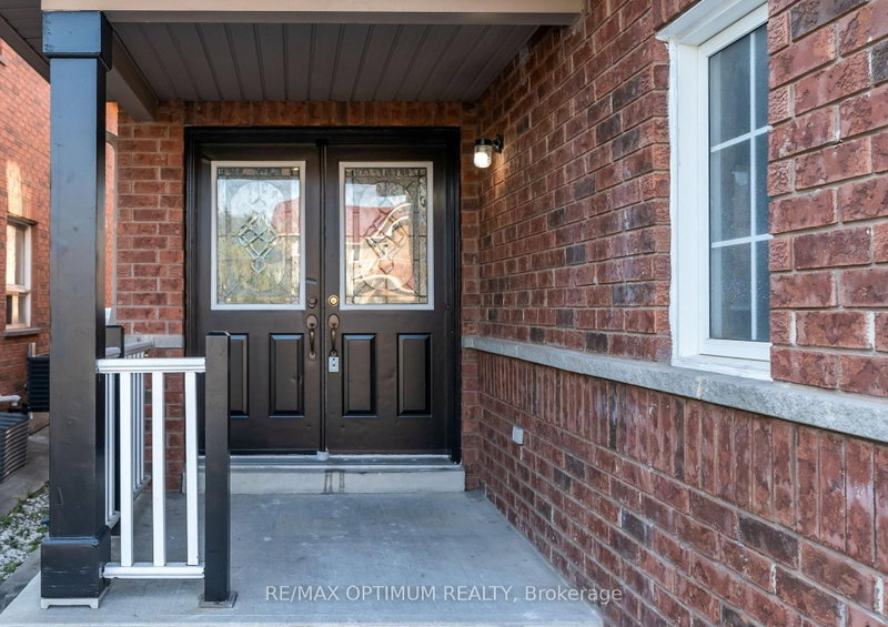 26 Vintage Gate