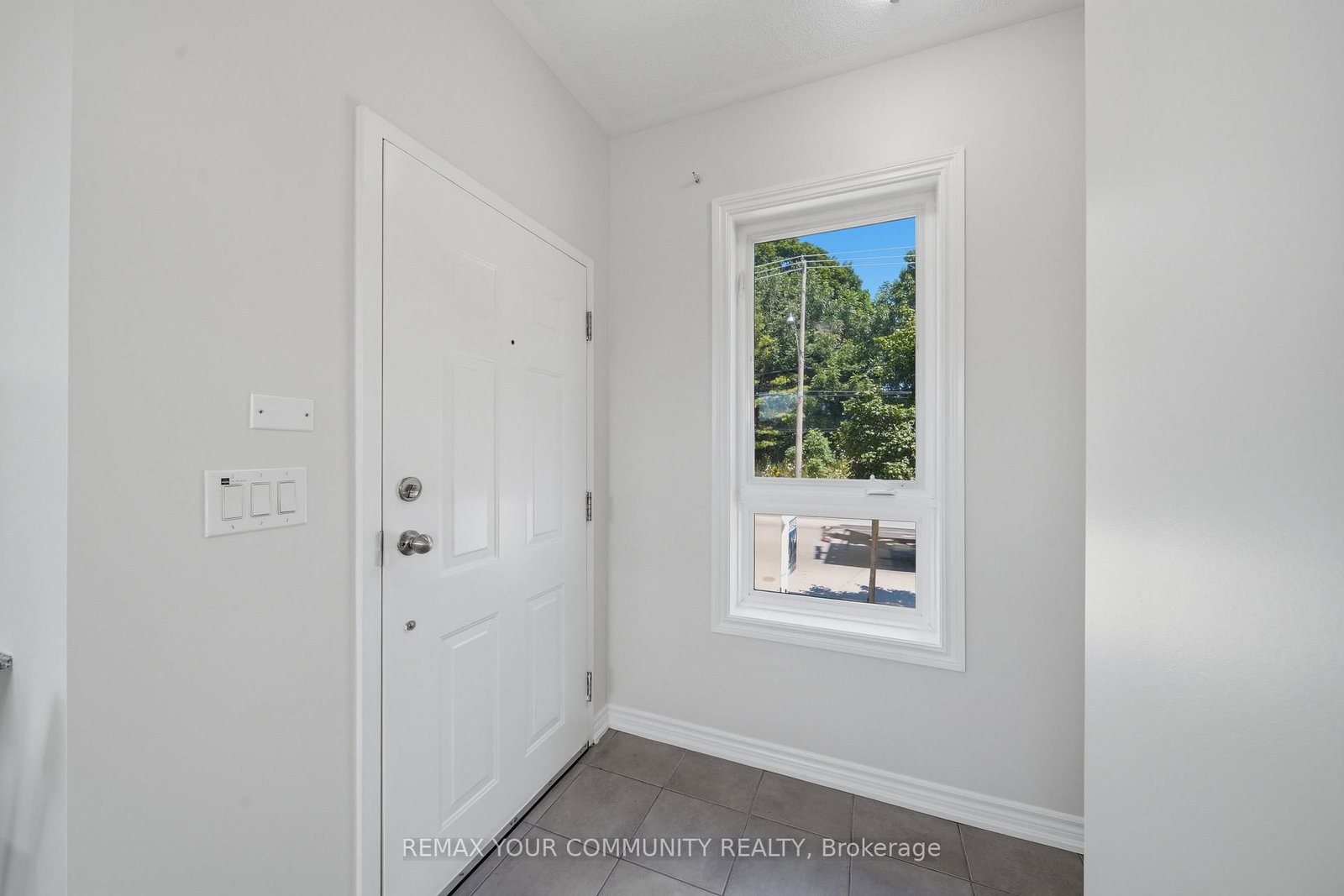 90 Caledonia Park Road • #2 • Toronto, ON photo 12