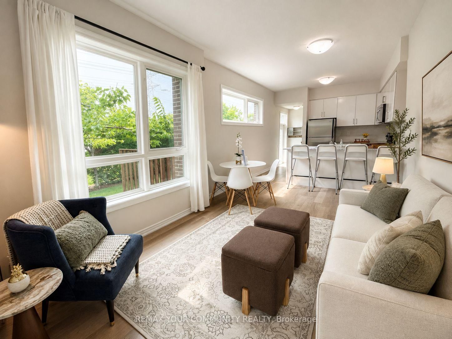 90 Caledonia Park Road • #2 • Toronto, ON photo 2