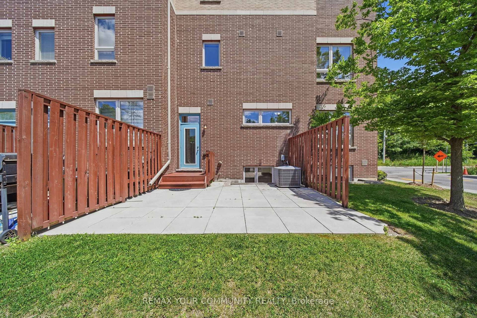90 Caledonia Park Road • #2 • Toronto, ON photo 27