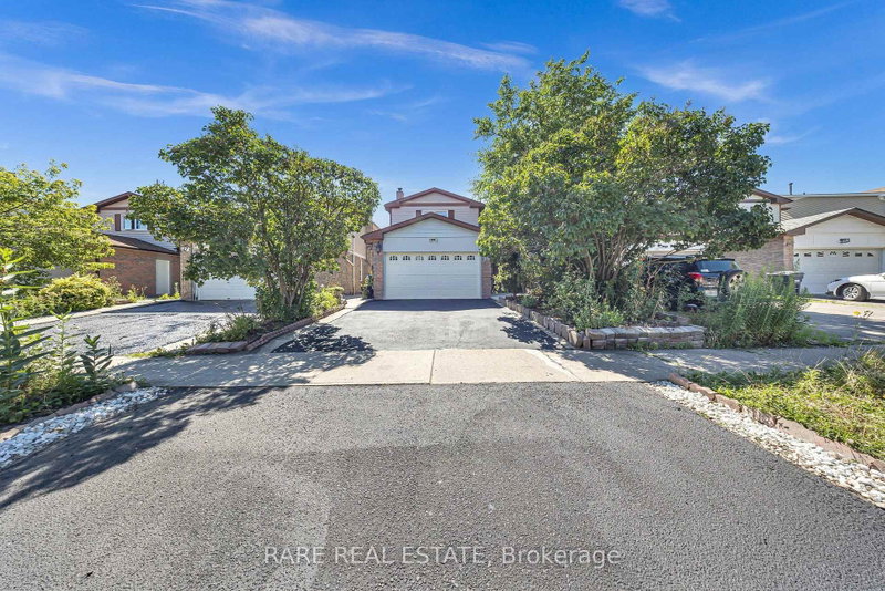 29 Abelard Avenue