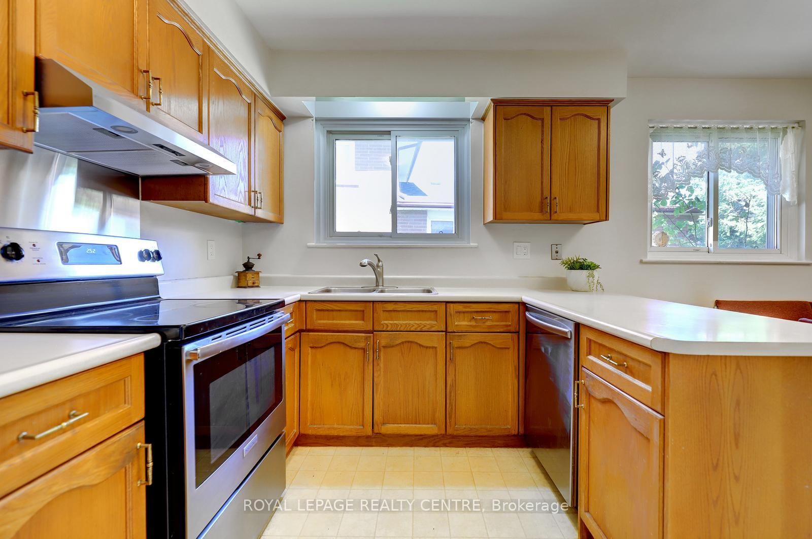 1278 Shamir Crescent • Mississauga, ON photo 13